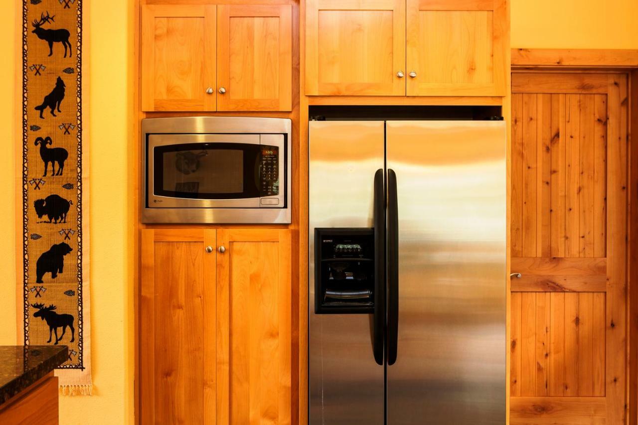 5-Star Luxury Tahoe Cabin! Great Location! Pool Table!Darts! Poker! Ping Pong! Games! South Lake Tahoe Extérieur photo